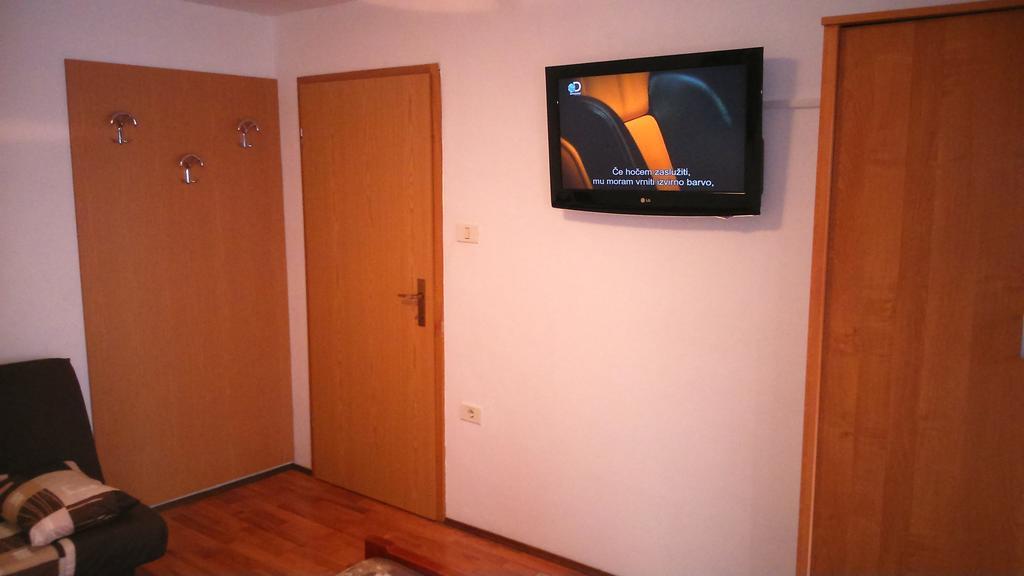 Apartment Vladka อิซอลา ภายนอก รูปภาพ